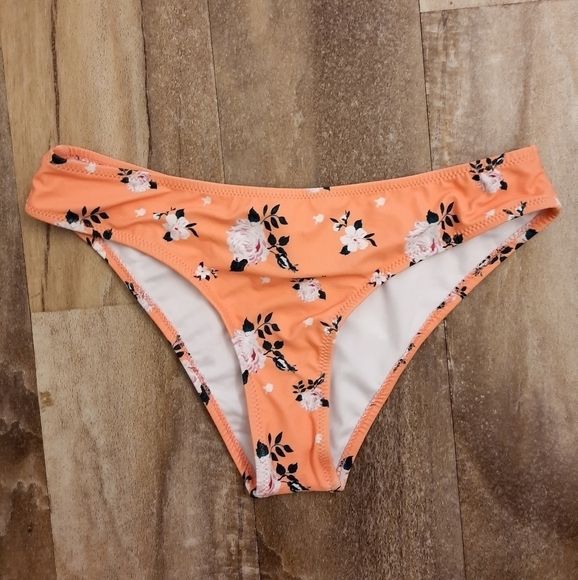 Cupshe Peach Rose Bikini Bottoms Medium NWT - Picture 1 of 4